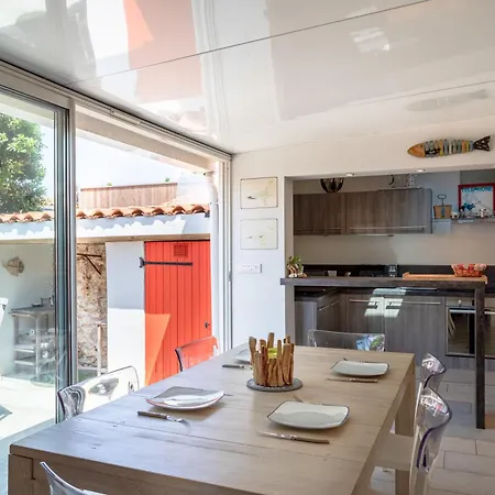 La Maison Des Amis 8 Personnes Tatil Evi