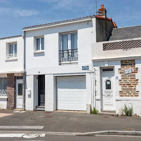 La Maison Des Amis 8 Personnes *