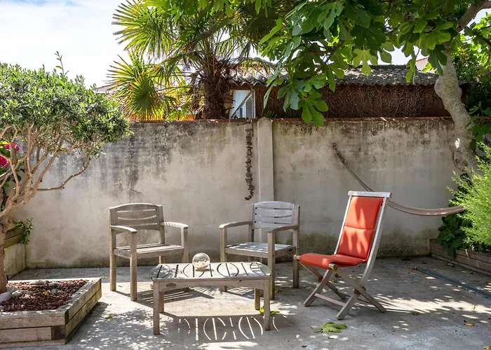 La Maison Des Amis 8 Personnes